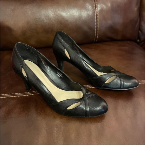 Cato Shoes Cato Black 3 Inch Cutout Heels 8 Poshmark